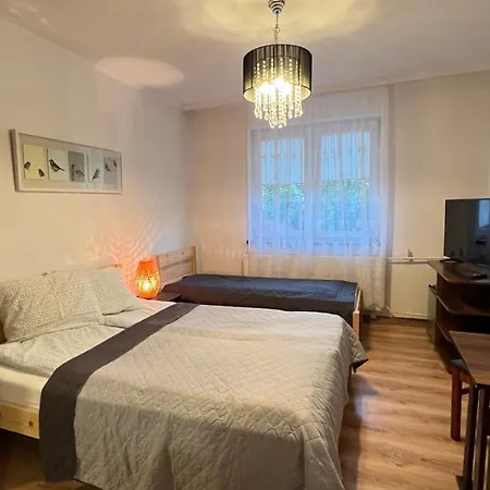 Pokoje Goscinne SALOMEA Karwia Esterno foto