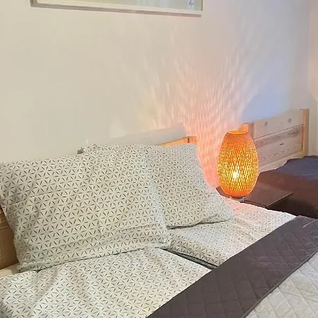 Pokoje Goscinne SALOMEA Karwia Esterno foto