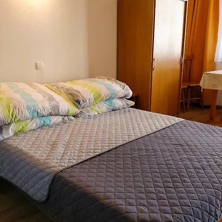 Pokoje Goscinne SALOMEA Karwia Esterno foto